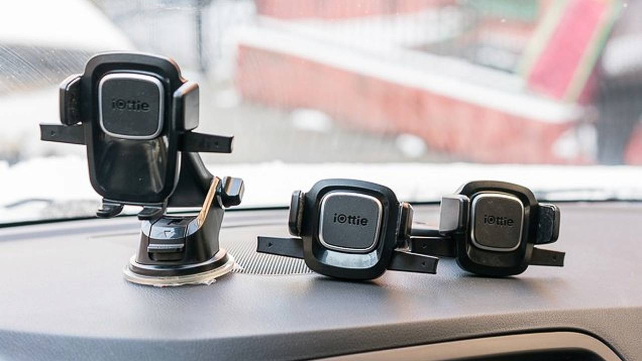 Top Ten Gadgets for Cars In 2020 That Would Make Travel Smooth and Easy