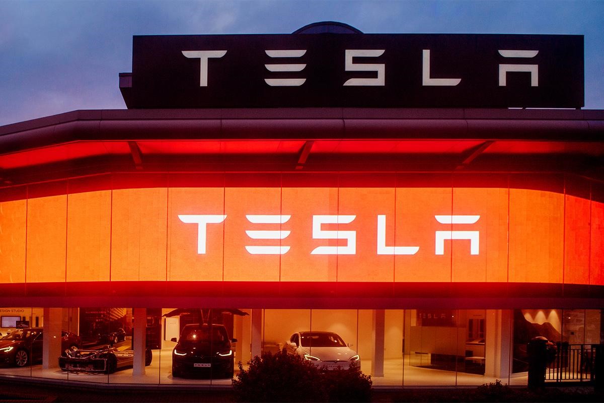 Elon Musk Is Opening TESLA Restaurant