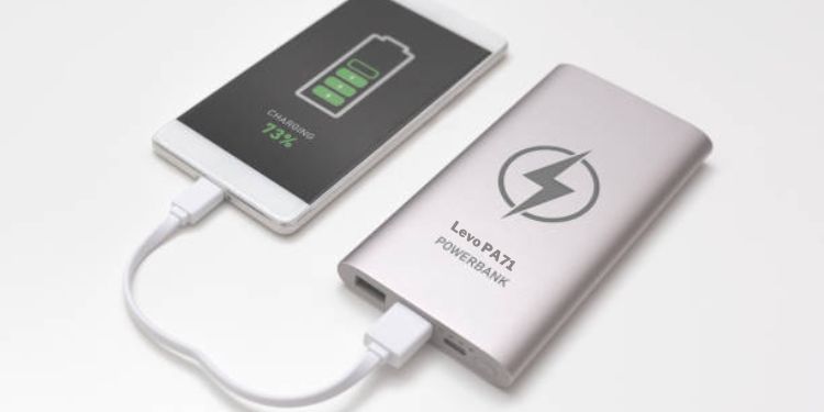 Levo Pa71 Portable Charger