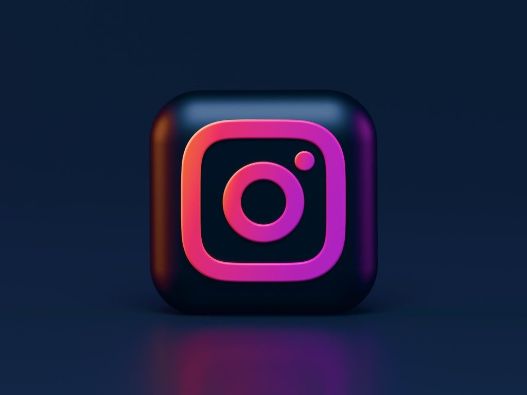 Features of Picuki Instagram Viewer and Editor