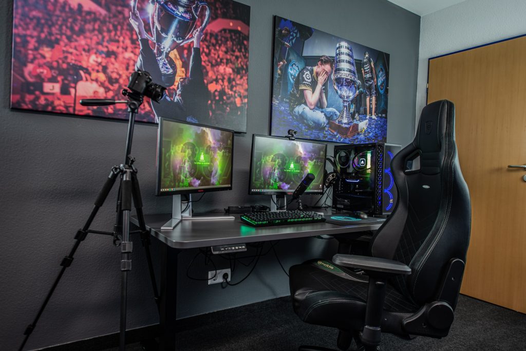 Tips To Set Up Gaming Chair with Monitor