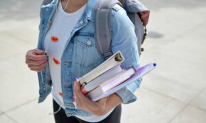 Tips for Managing Money and Seeking Aid for Students